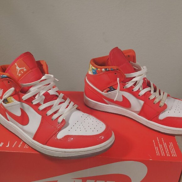 Size 11 - Air Jordan 1 SE Mid Barcelona Sweater, Perfect For Christmas Lovers - Picture 7 of 11